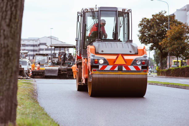 Why Choose Us For All Your Driveway Paving Needs in Lake Dalecarlia, IN?